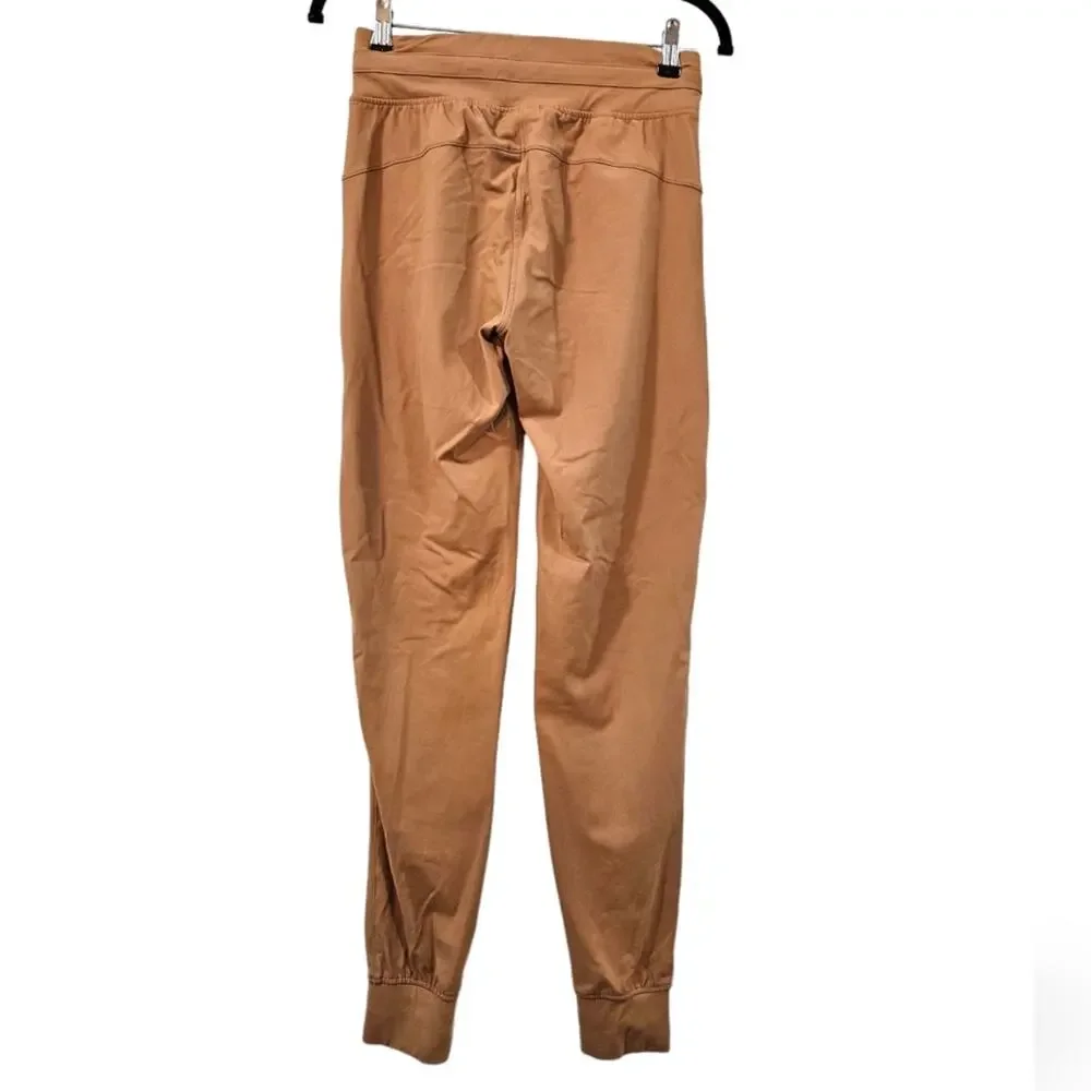 Zyia Ascend Joggers Size M